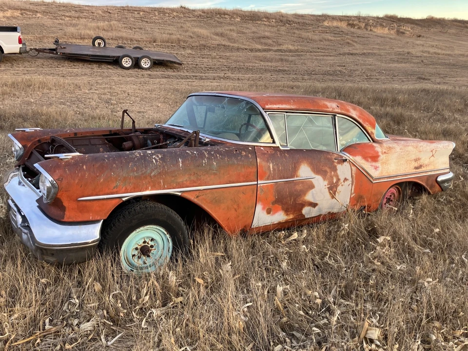 1957 Oldsmobile 88 - Image 7 of 15
