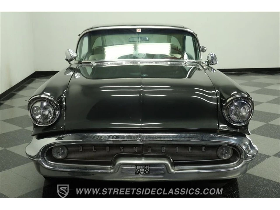 1957 Oldsmobile 88 - Image 16 of 31