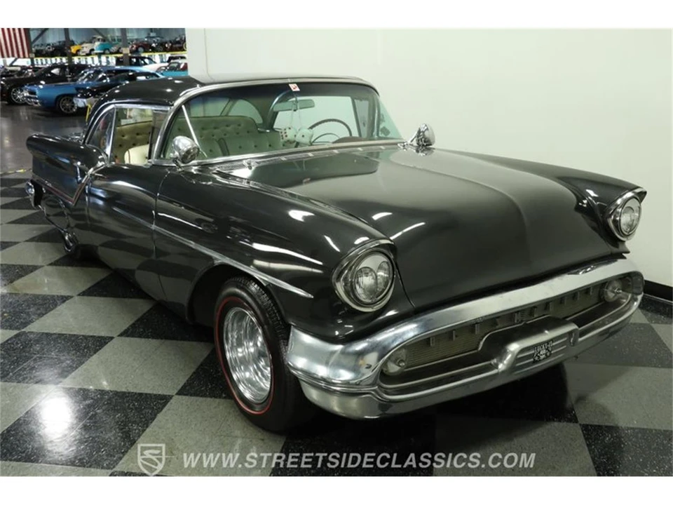 1957 Oldsmobile 88 - Image 15 of 31