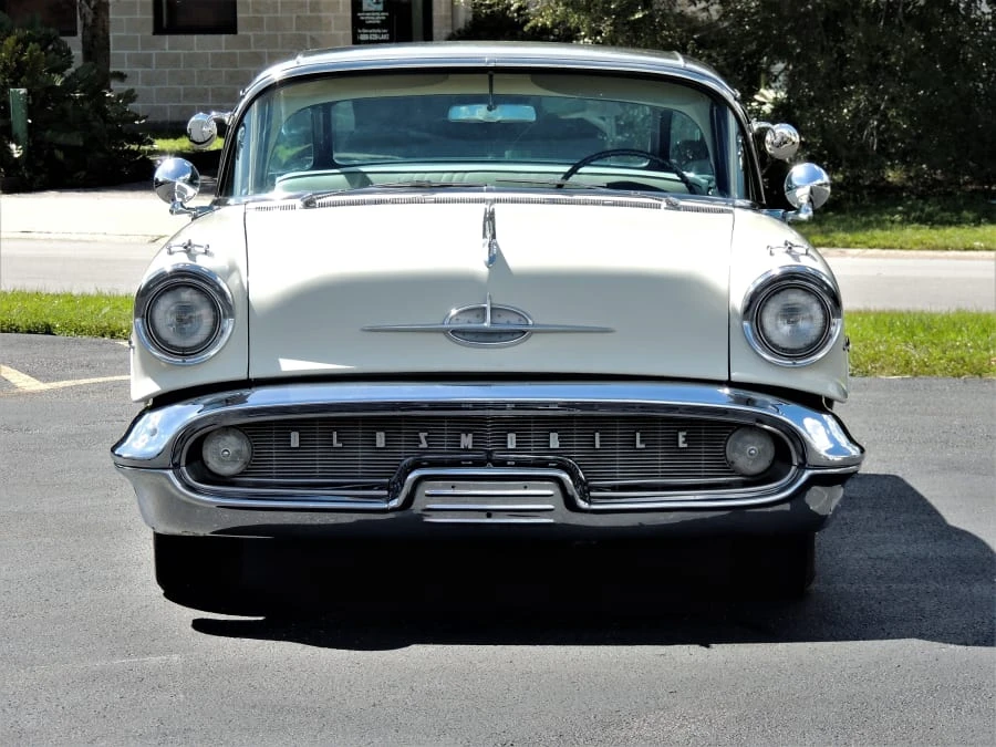 1957 Oldsmobile 88 - Image 6 of 9