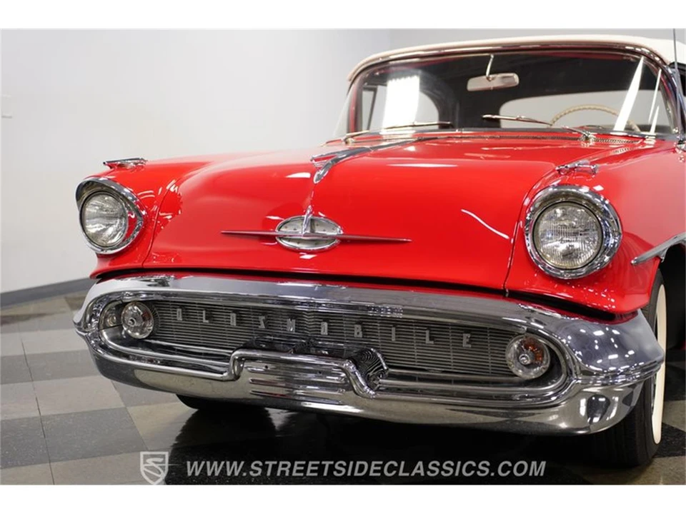 1957 Oldsmobile 88 - Image 18 of 31