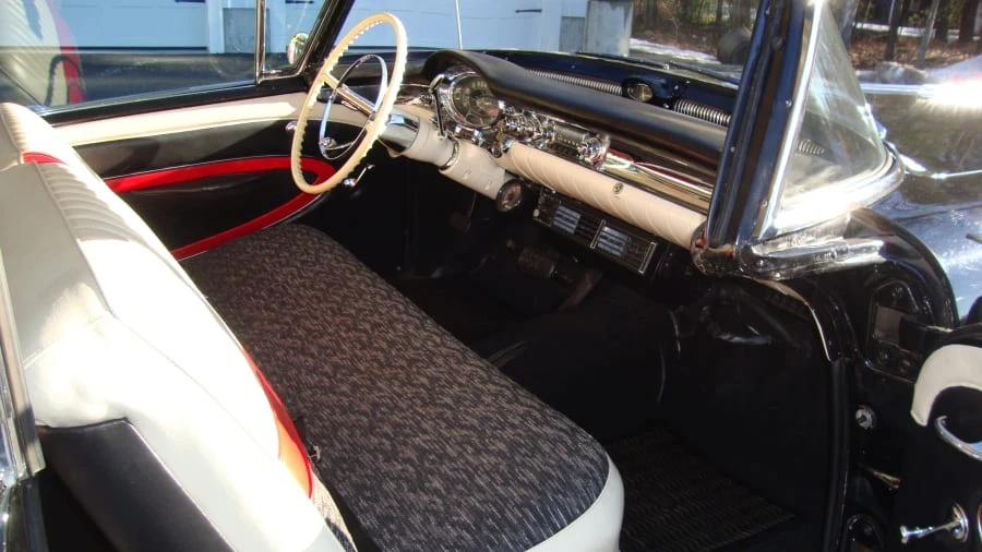 1957 Oldsmobile 88 - Image 7 of 9