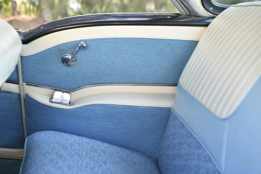 1957 Oldsmobile 88 - Image 16 of 31