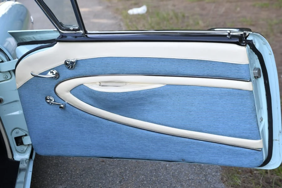 1957 Oldsmobile 88 - Image 28 of 31