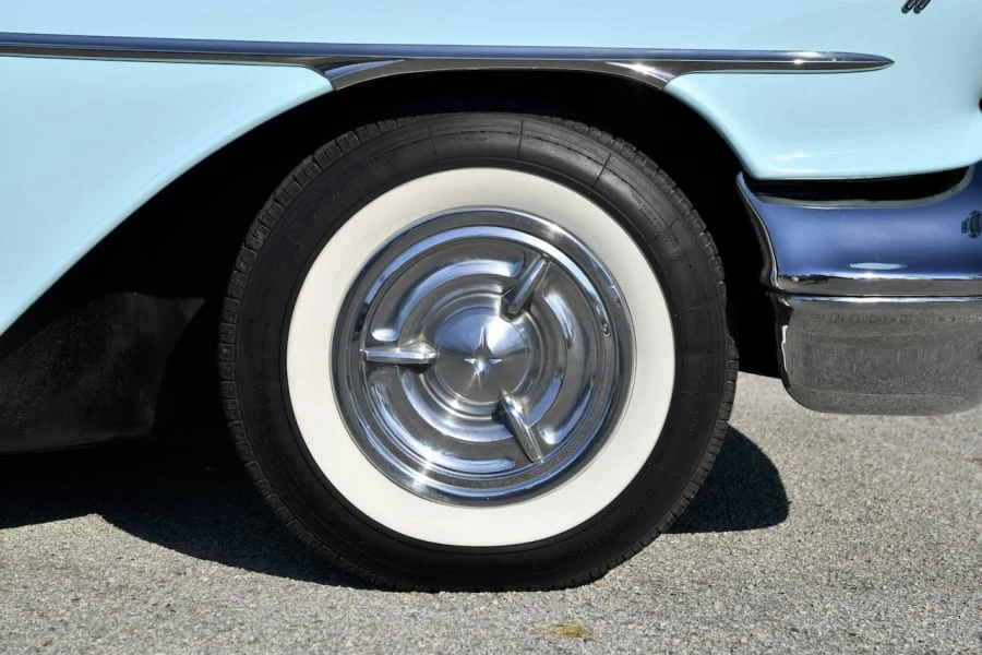 1957 Oldsmobile 88 - Image 30 of 31