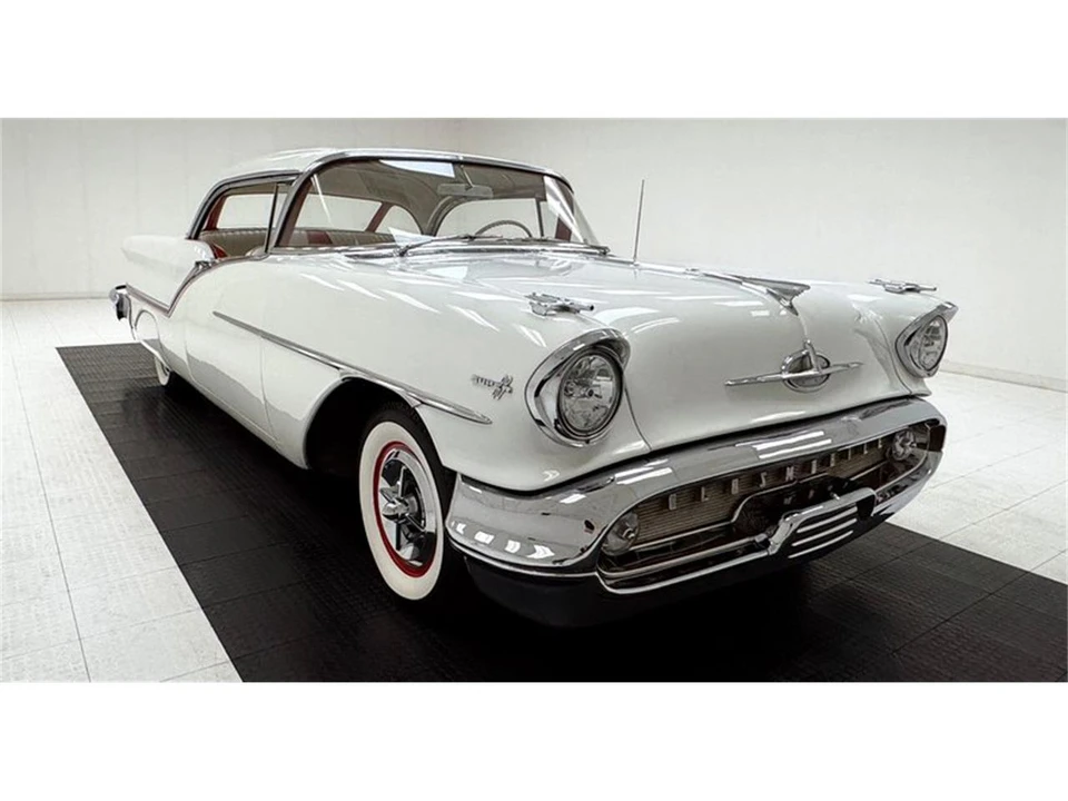 1957 Oldsmobile 88 - Image 7 of 31