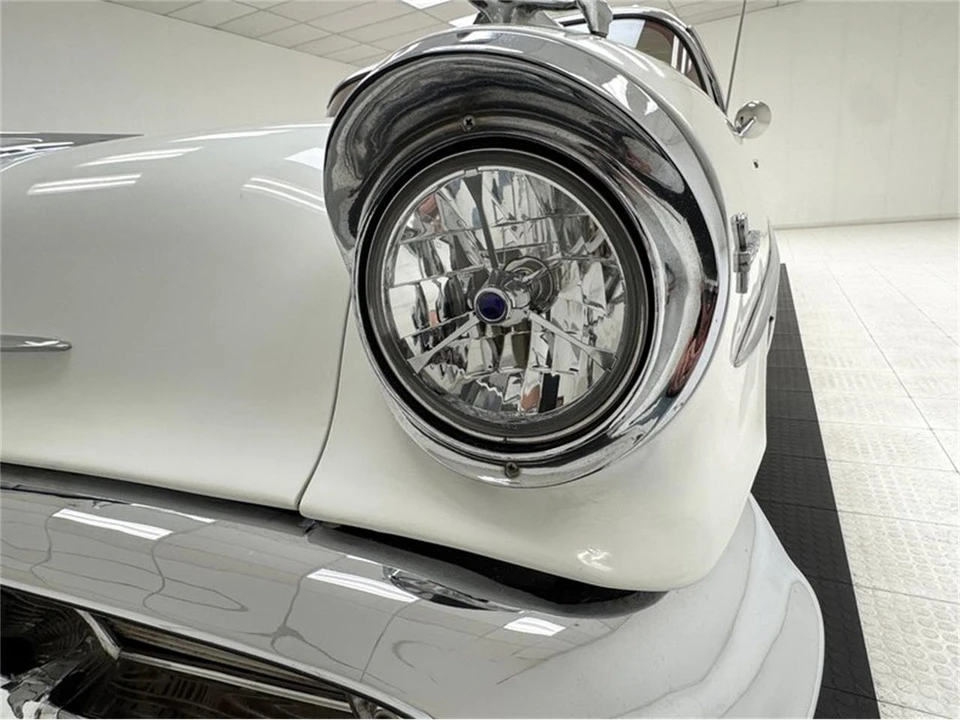 1957 Oldsmobile 88 - Image 13 of 31
