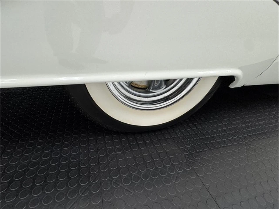 1957 Oldsmobile 88 - Image 23 of 31