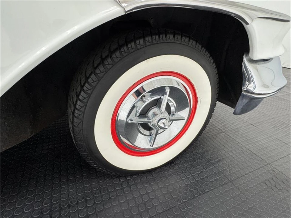 1957 Oldsmobile 88 - Image 24 of 31