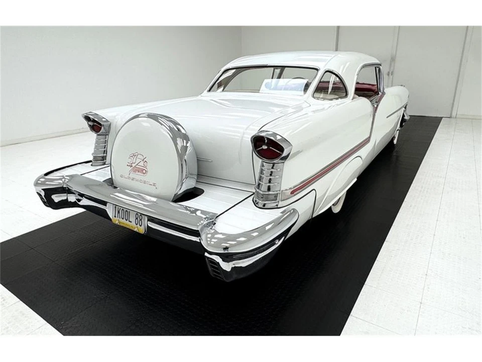 1957 Oldsmobile 88 - Image 5 of 31