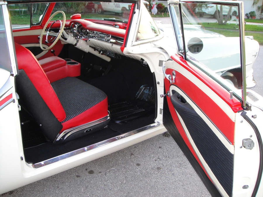 1957 Oldsmobile 88 - Image 6 of 11