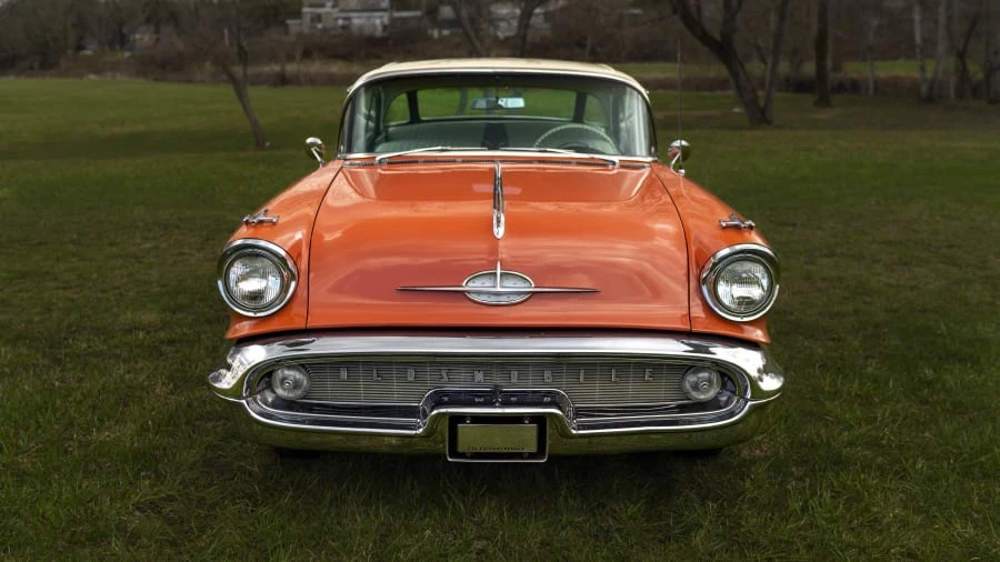 1957 Oldsmobile 88 - Image 10 of 31