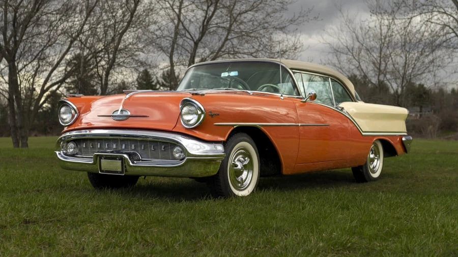 1957 Oldsmobile 88 - Image 18 of 31