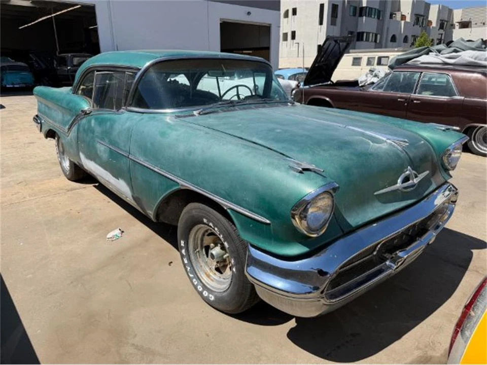1957 Oldsmobile 88 - Image 13 of 16
