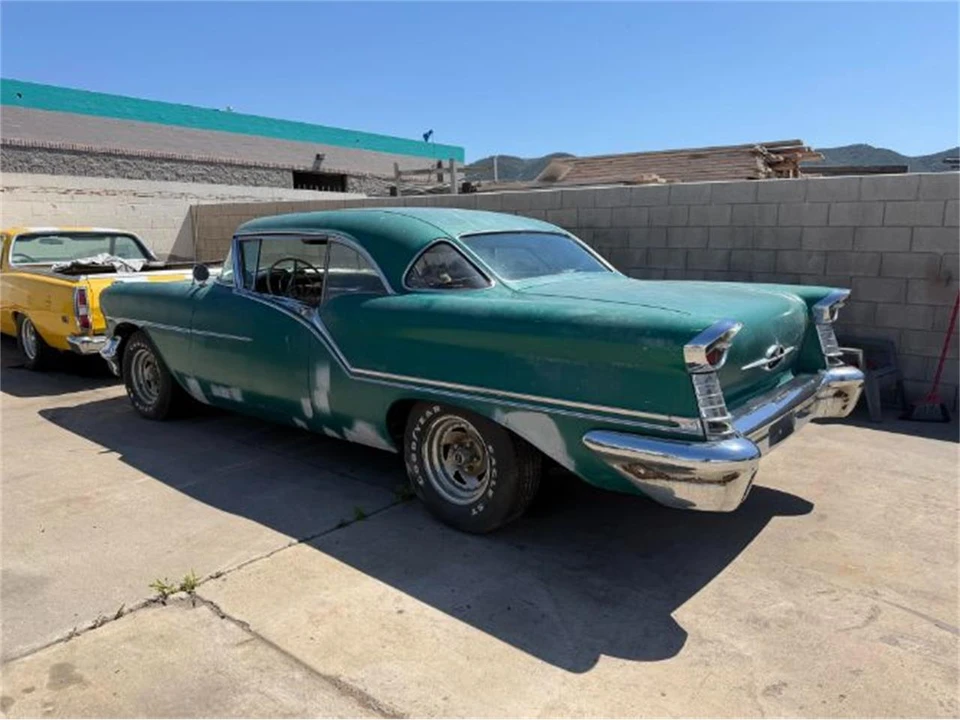 1957 Oldsmobile 88 - Image 15 of 16