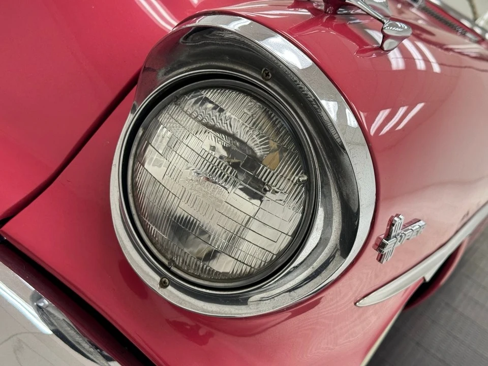1957 Oldsmobile 88 - Image 11 of 31