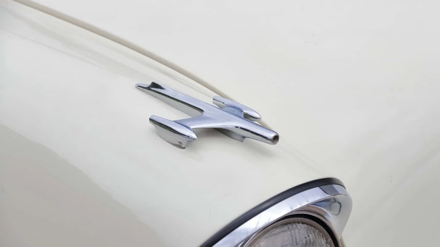 1957 Oldsmobile 88 - Image 16 of 23