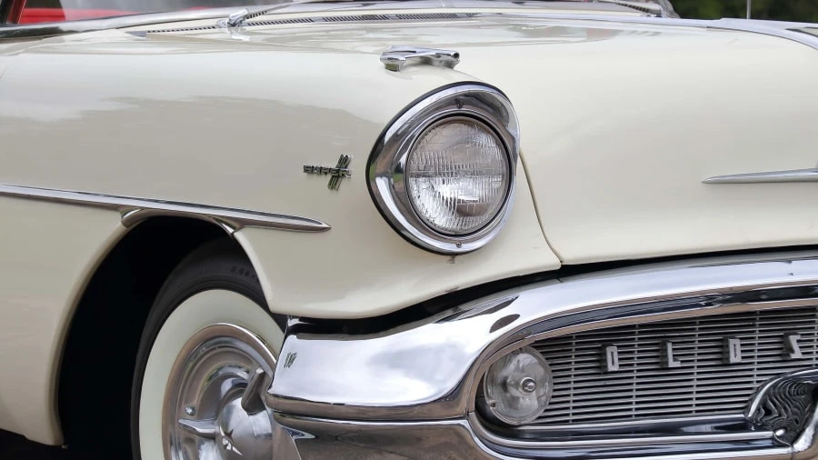 1957 Oldsmobile 88 - Image 21 of 23