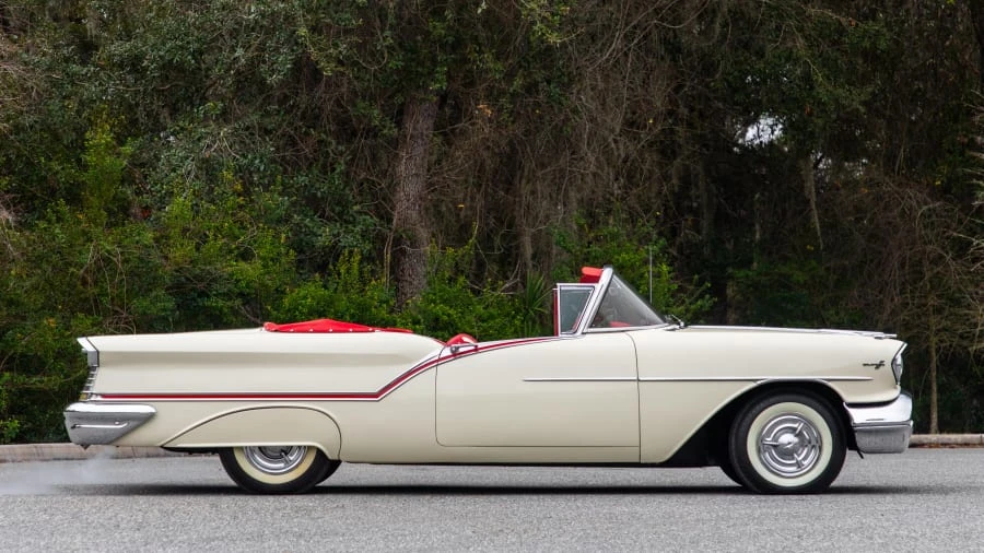 1957 Oldsmobile 88 - Image 8 of 14