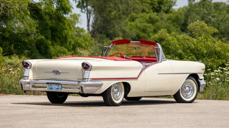 1957 Oldsmobile 88 - Image 13 of 25