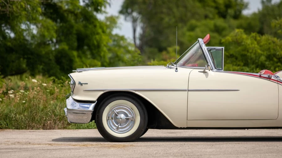 1957 Oldsmobile 88 - Image 19 of 25