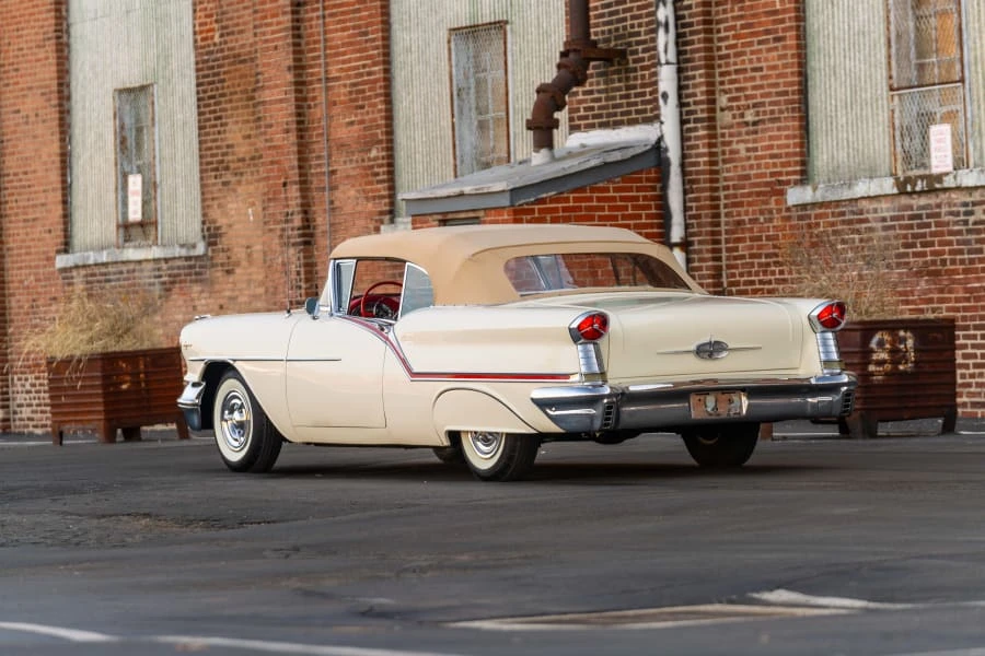 1957 Oldsmobile 88 - Image 10 of 26