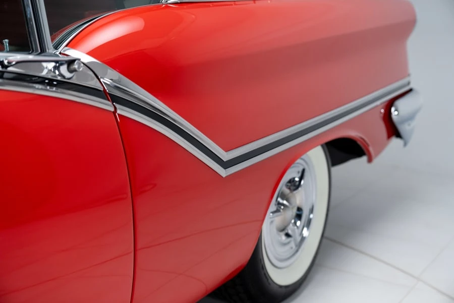 1957 Oldsmobile 88 - Image 21 of 31