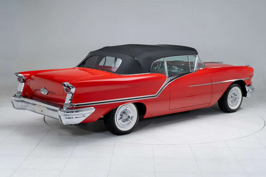 1957 Oldsmobile 88 - Image 9 of 31
