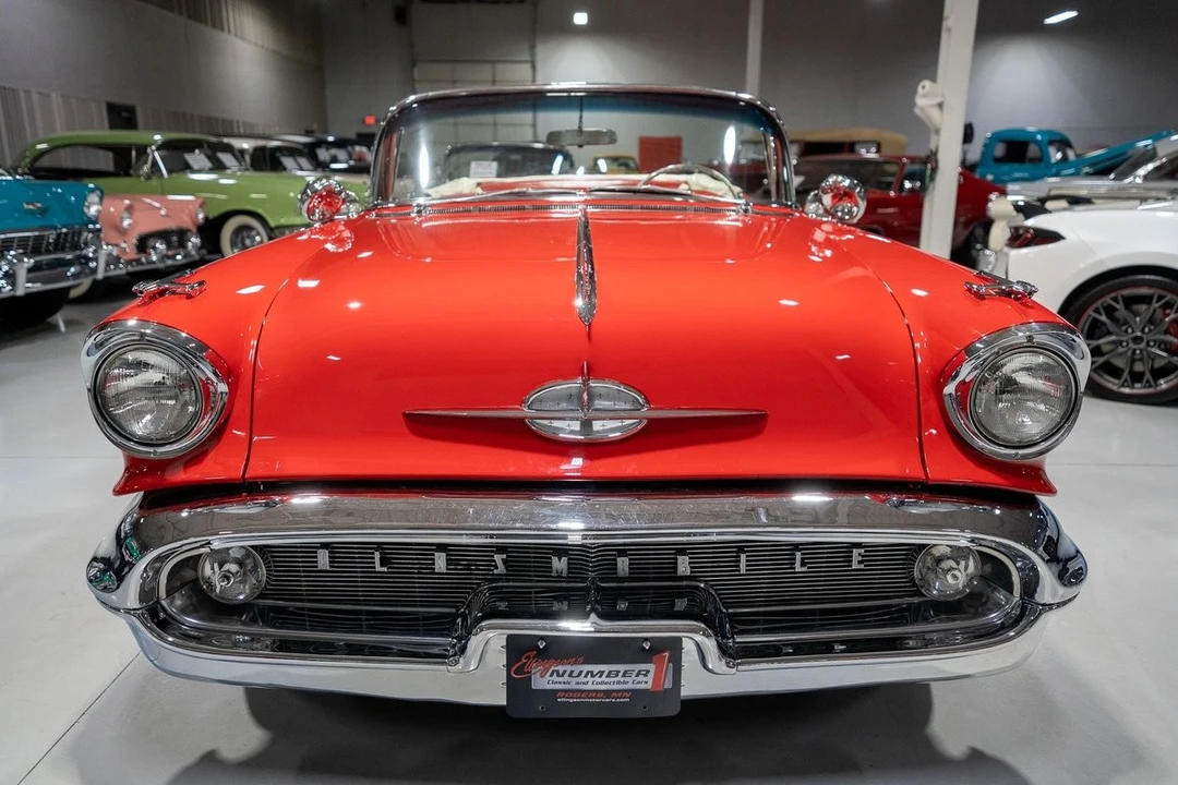 1957 Oldsmobile 88 - Image 22 of 31