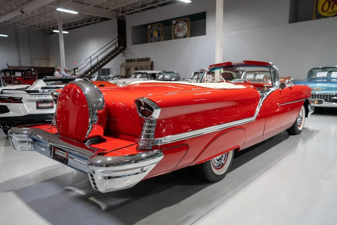 1957 Oldsmobile 88 - Image 25 of 31