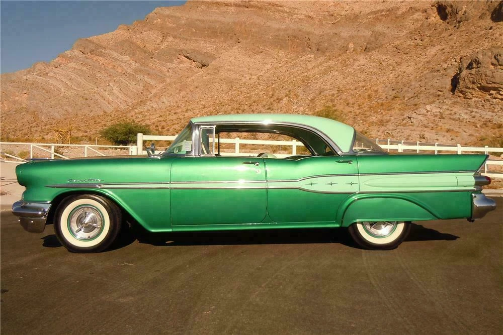 1957 Pontiac Chieftain - Image 5 of 5