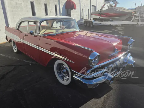 1957 Pontiac Chieftain