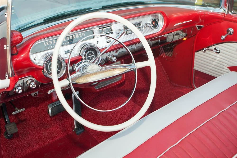 1957 Pontiac Star Chief - Image 3 of 3
