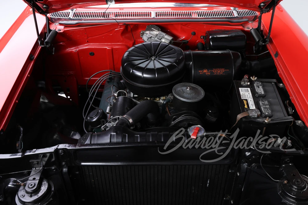1957 Pontiac Star Chief - Image 3 of 31