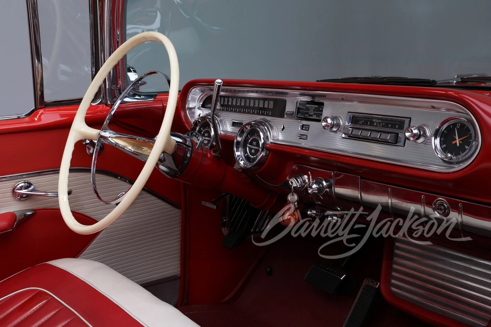 1957 Pontiac Star Chief - Image 13 of 31