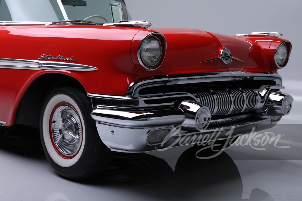 1957 Pontiac Star Chief - Image 17 of 31