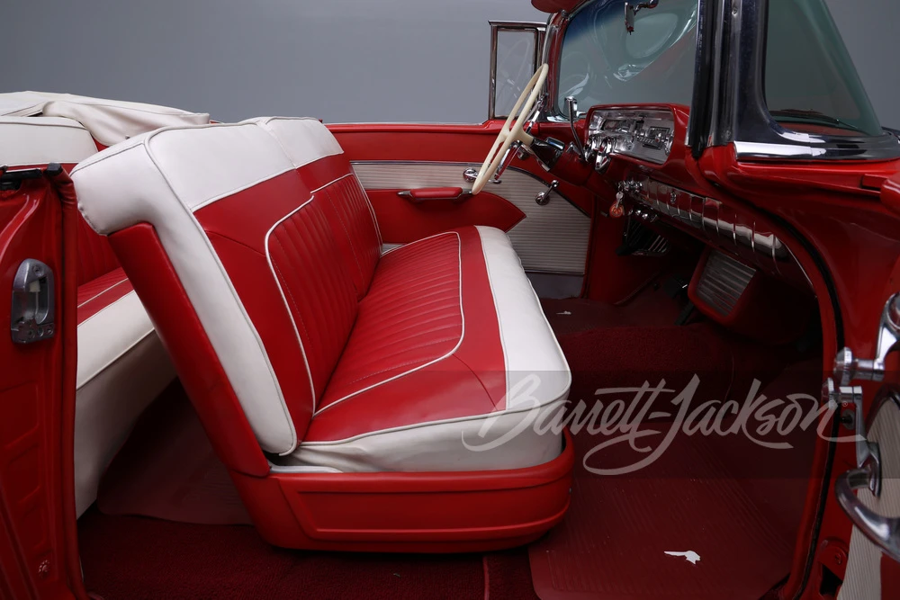 1957 Pontiac Star Chief - Image 19 of 31