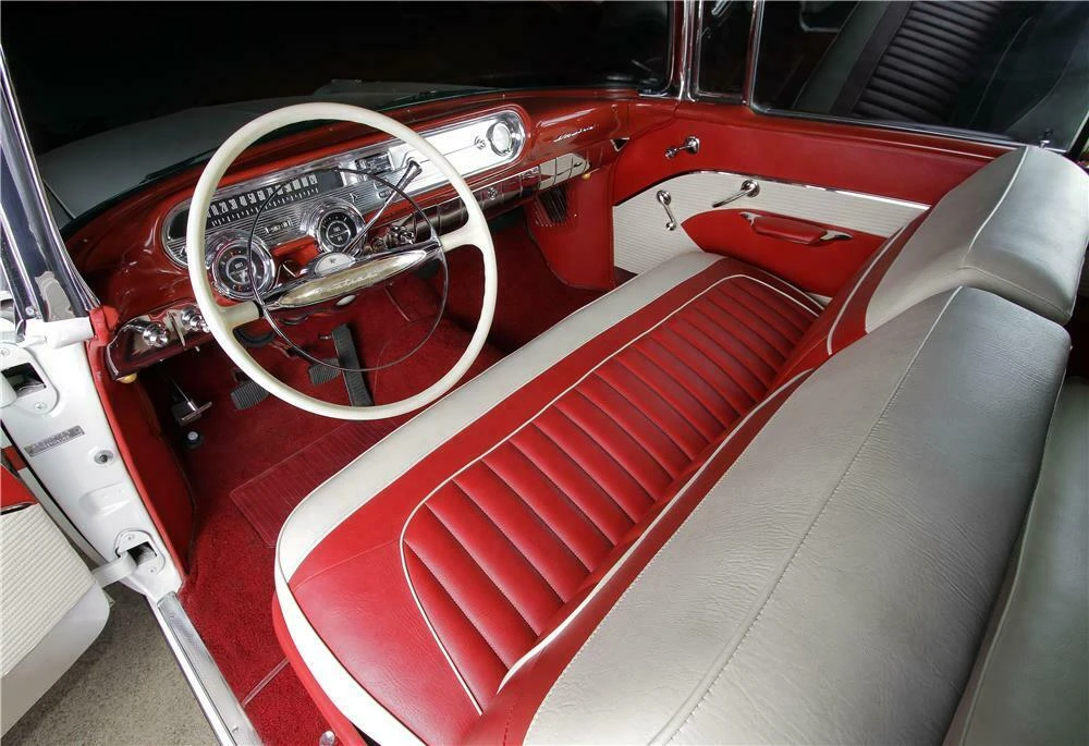 1957 Pontiac Star Chief - Image 3 of 5