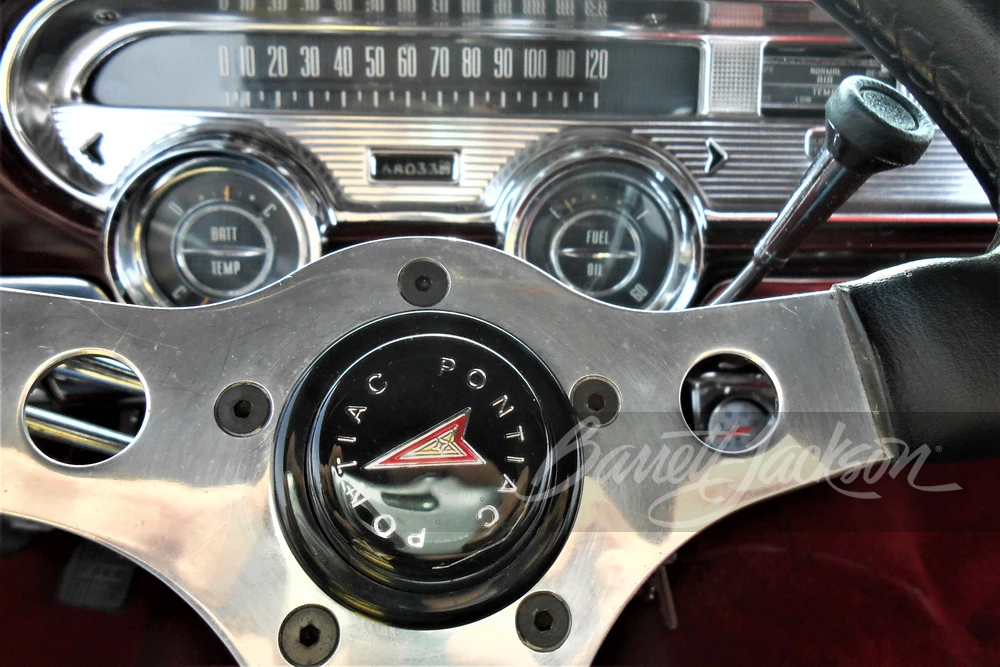 1957 Pontiac Star Chief - Image 10 of 21
