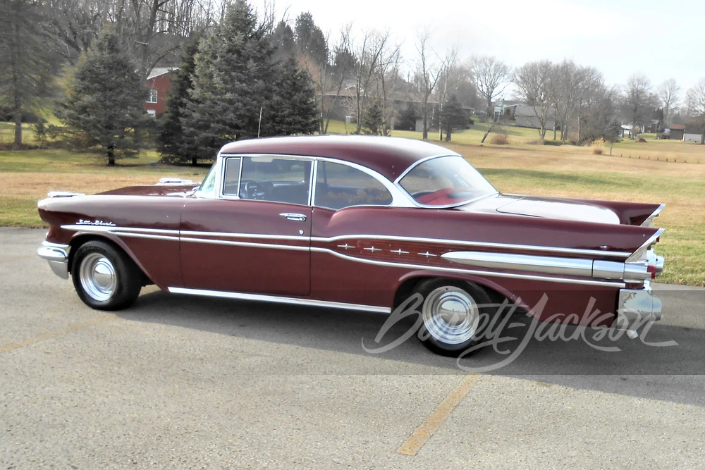 1957 Pontiac Star Chief - Image 14 of 21