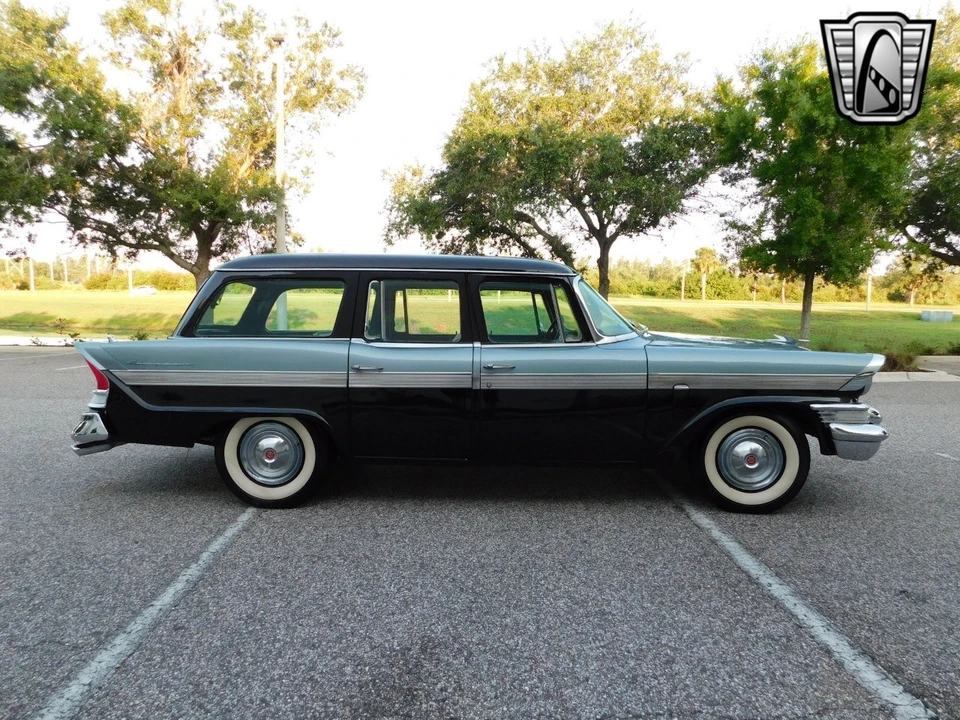 1957 Packard Clipper - Image 4 of 12