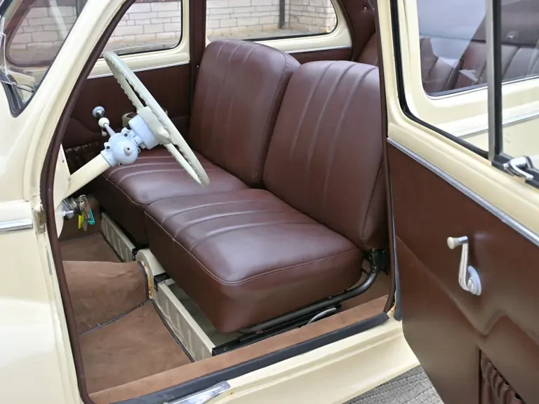 1957 Peugeot 504 - Image 10 of 27