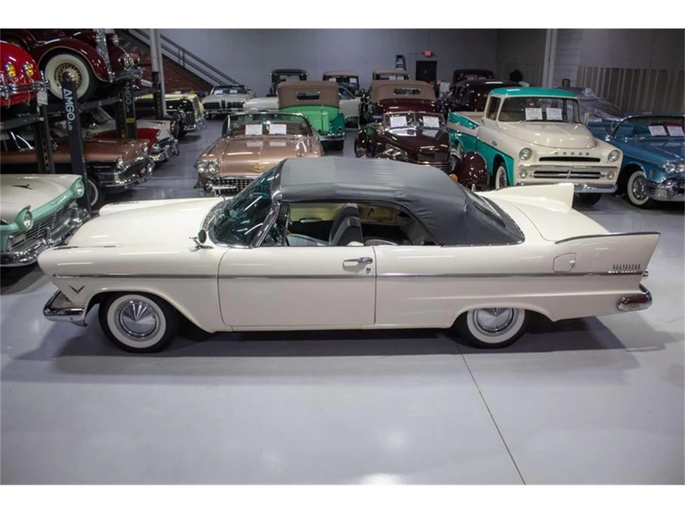 1957 Plymouth Belvedere - Image 18 of 31