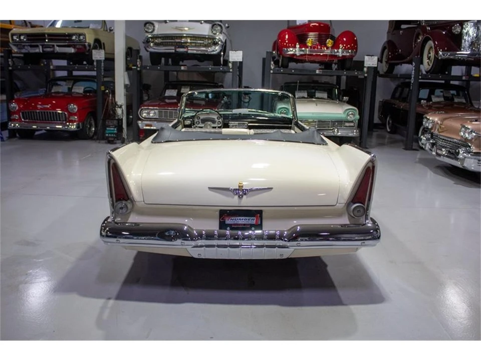 1957 Plymouth Belvedere - Image 24 of 31
