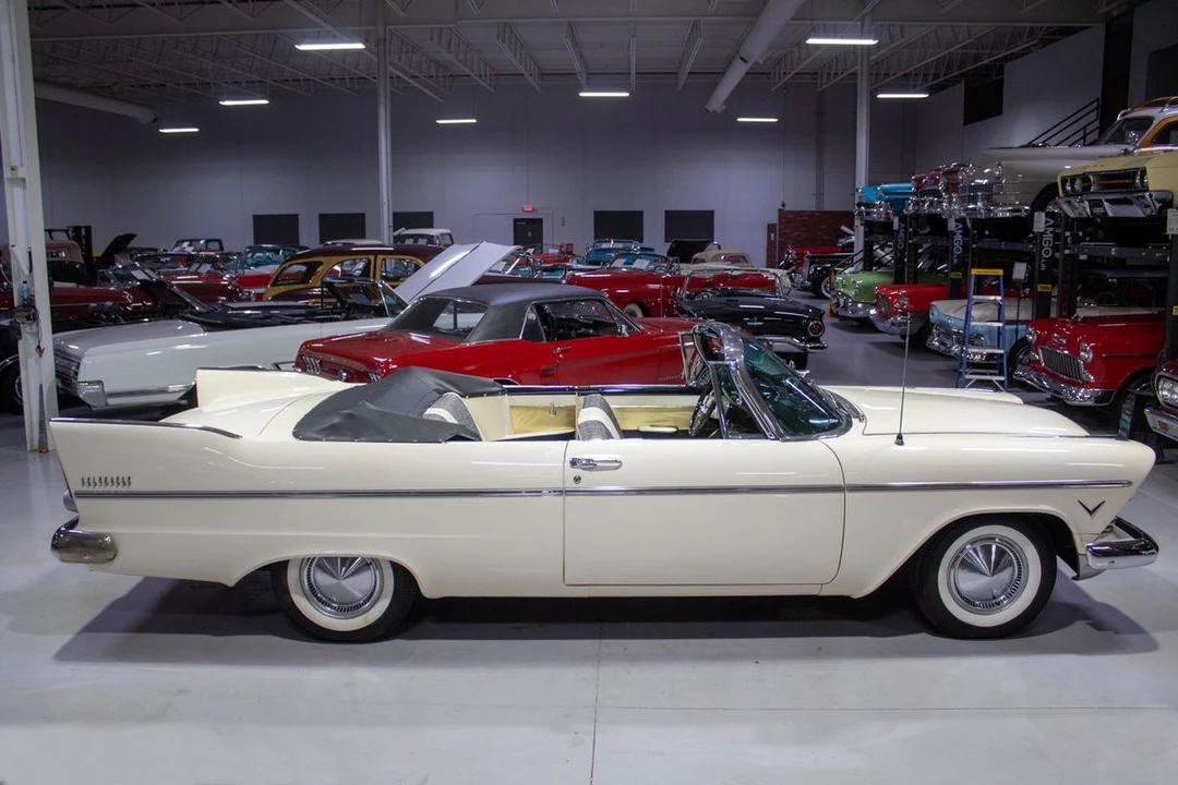 1957 Plymouth Belvedere - Image 24 of 31