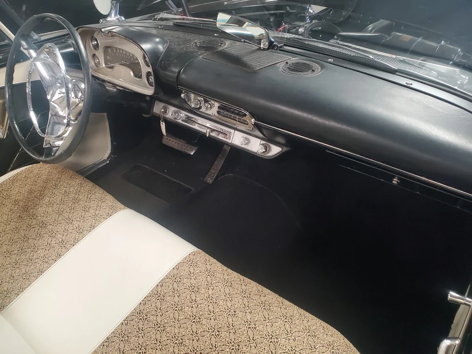 1957 Plymouth - Image 6 of 21
