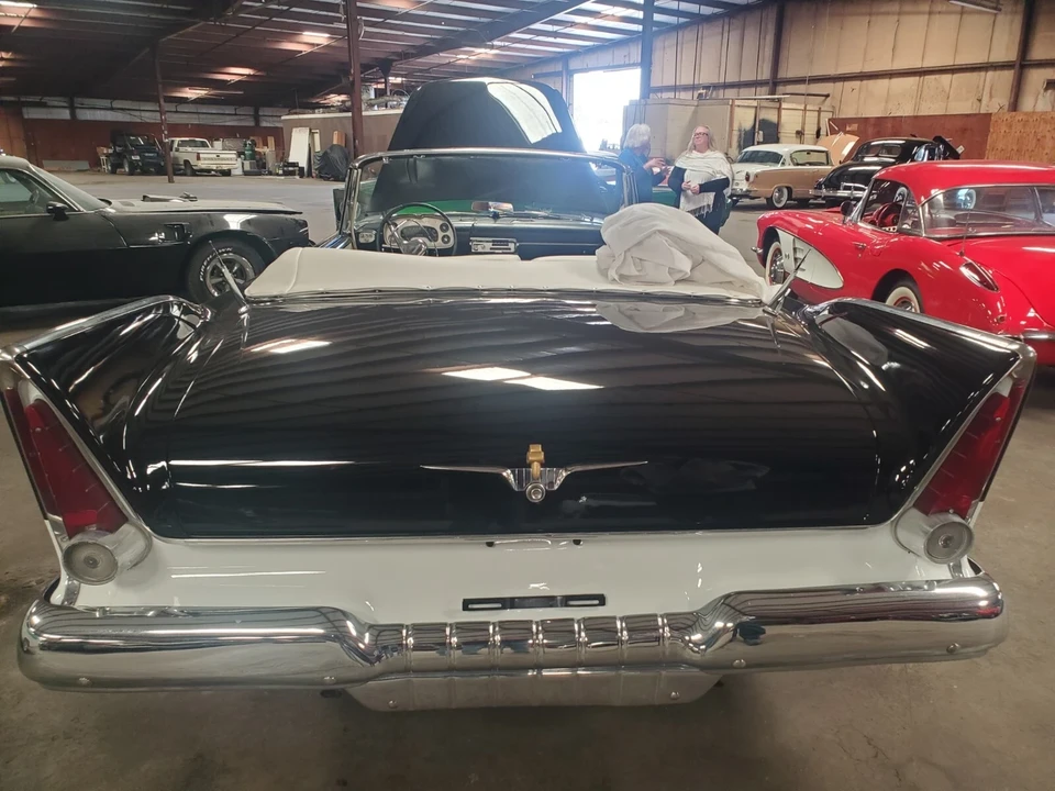 1957 Plymouth - Image 19 of 21
