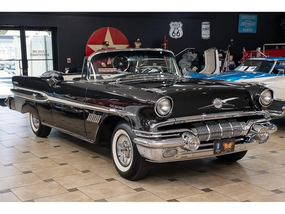 1957 Pontiac Bonneville - Image 19 of 31