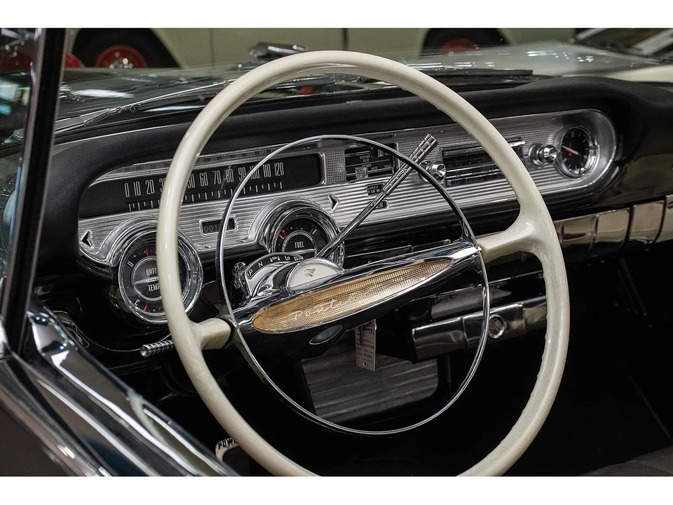 1957 Pontiac Bonneville - Image 31 of 31