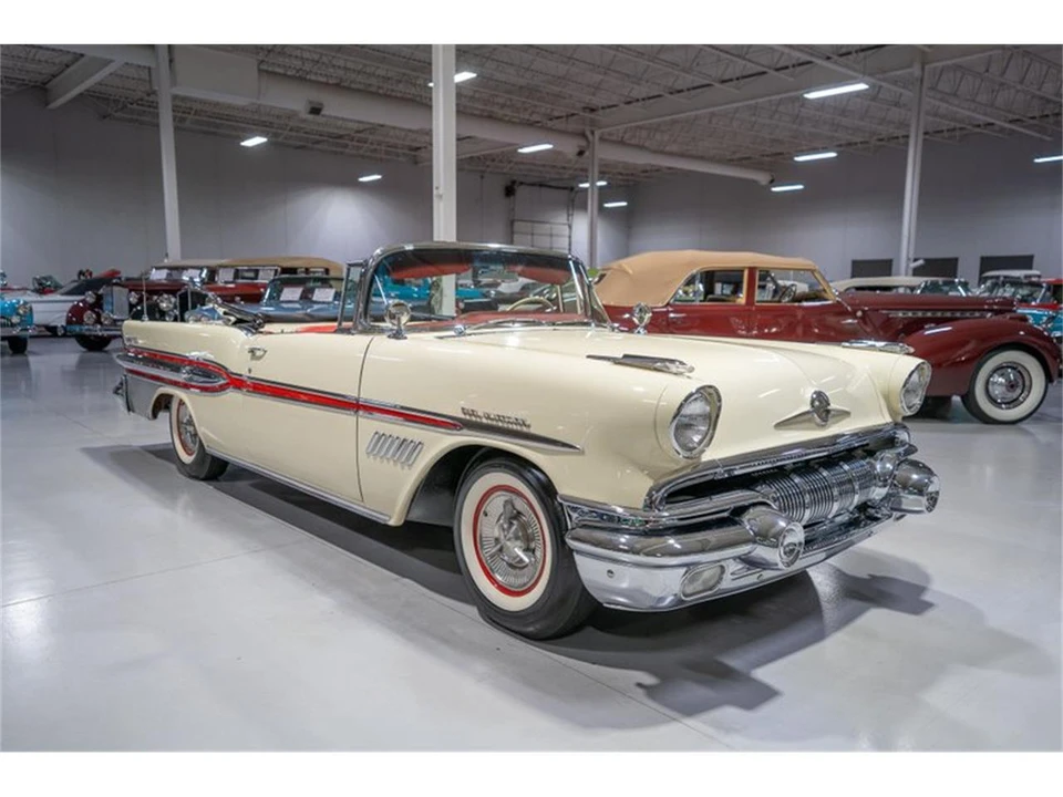 1957 Pontiac Bonneville - Image 21 of 31